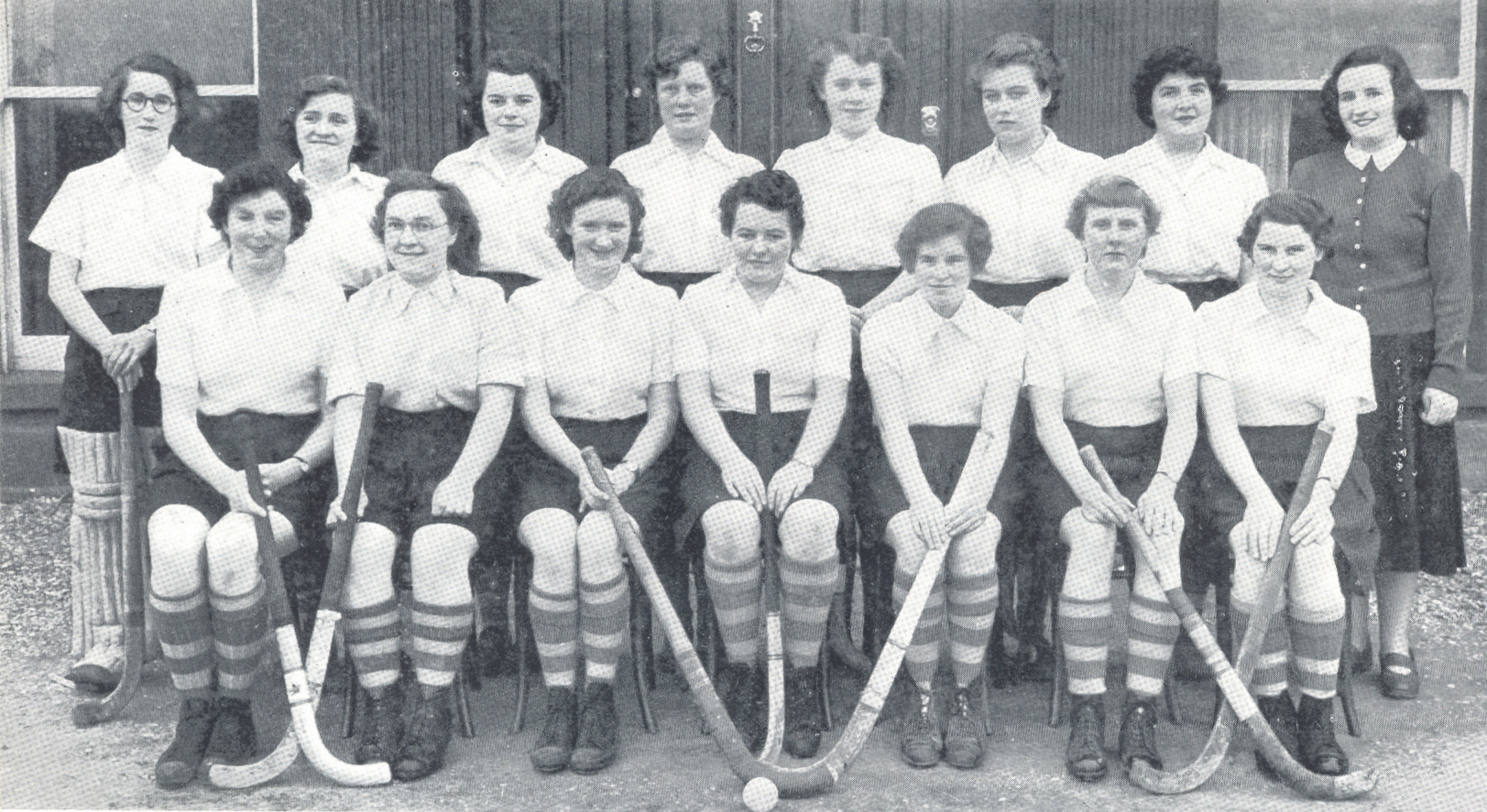 Photo 2 The Loughry 1951 -52 hockey team.